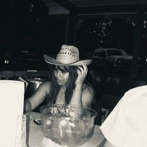 Meet your Posher, Marlene